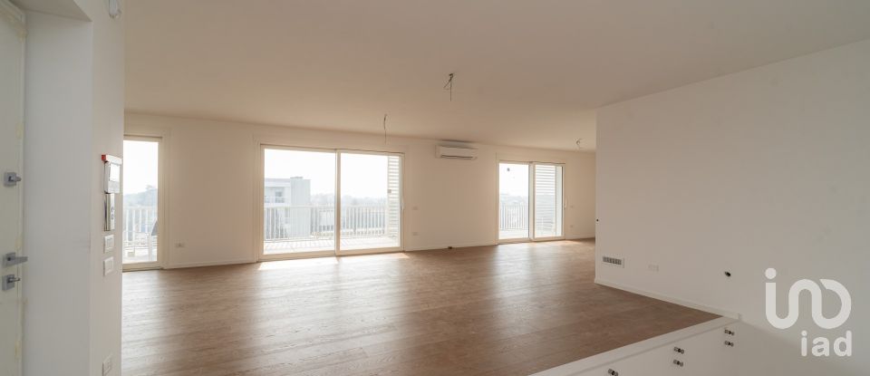 Appartamento 9 locali di 170 m² a Selvazzano Dentro (35030)
