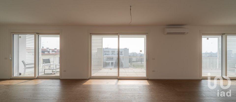 Appartamento 9 locali di 170 m² a Selvazzano Dentro (35030)