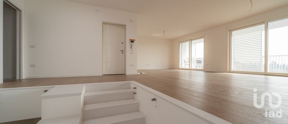 Appartamento 9 locali di 170 m² a Selvazzano Dentro (35030)