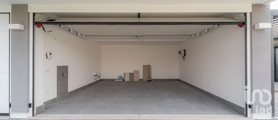 Appartamento 9 locali di 170 m² a Selvazzano Dentro (35030)