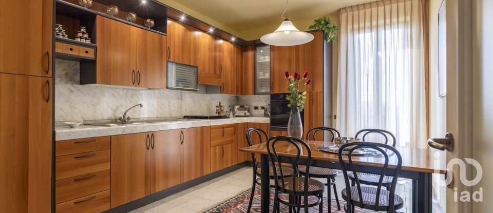 Quadrilocale di 249 m² a Porto Sant'Elpidio (63821)
