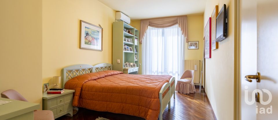 Quadrilocale di 249 m² a Porto Sant'Elpidio (63821)