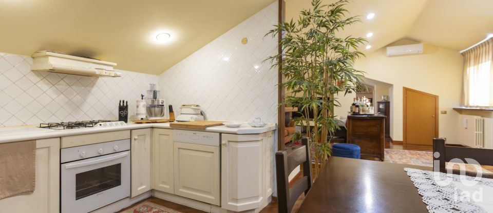 Quadrilocale di 249 m² a Porto Sant'Elpidio (63821)