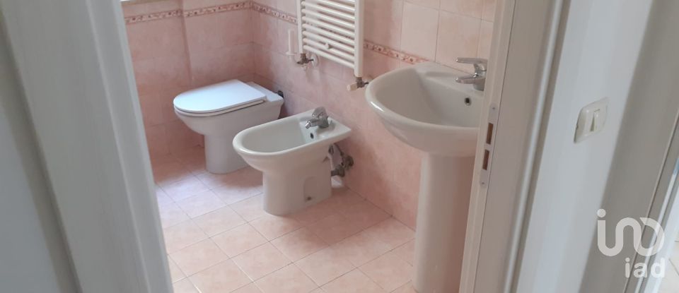 Appartamento 7 locali di 190 m² a San Benedetto del Tronto (63074)