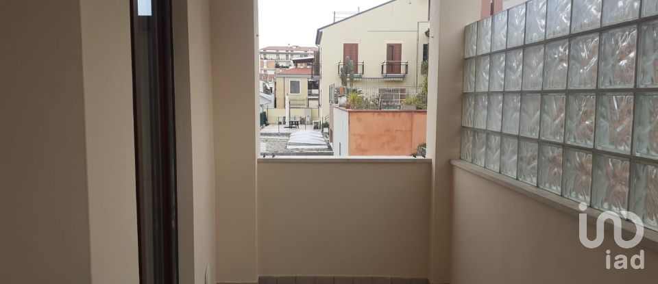 Appartamento 7 locali di 190 m² a San Benedetto del Tronto (63074)