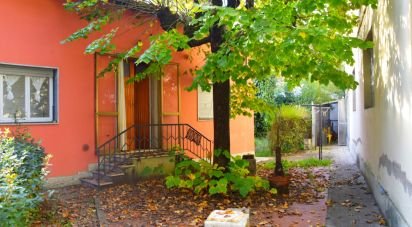 Casa indipendente / Villa 5 locali di 208 m² in Firenze (50132)