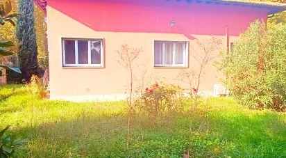 Casa indipendente / Villa 5 locali di 208 m² in Firenze (50132)