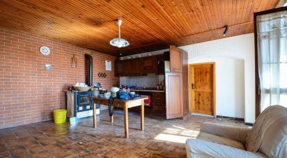 Villa Bifamiliare 11 locali di 300 m² in Murazzano (12060)