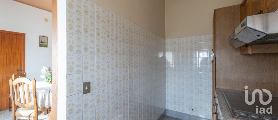 Townhouse 8 rooms of 233 m² in Treia (62010)