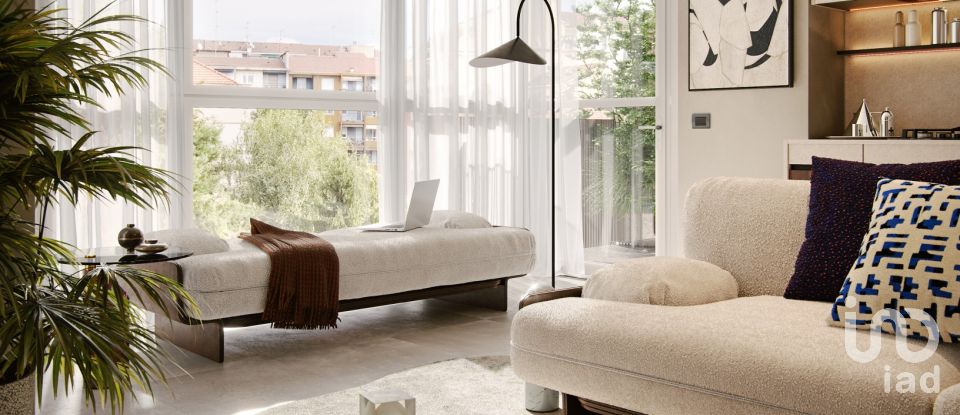 Three-room apartment of 100 m² in Milano (20126)