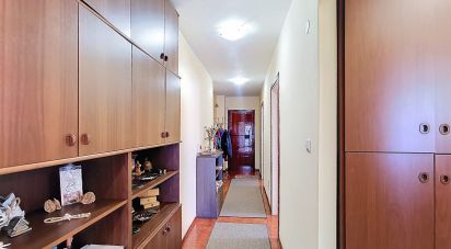 Trilocale di 81 m² a Aosta (11100)