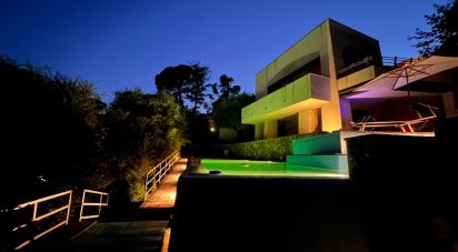 Casale 15 locali di 347 m² in Arenzano (16011)