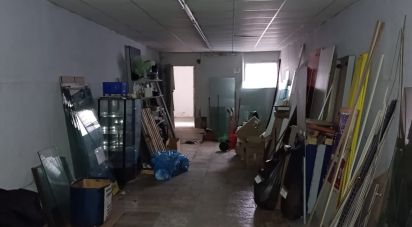 Negozio / locale commerciale di 130 m² in Genova (16153)