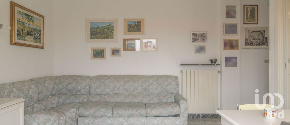 Trilocale di 70 m² a Loano (17025)