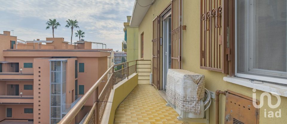 Trilocale di 70 m² a Loano (17025)