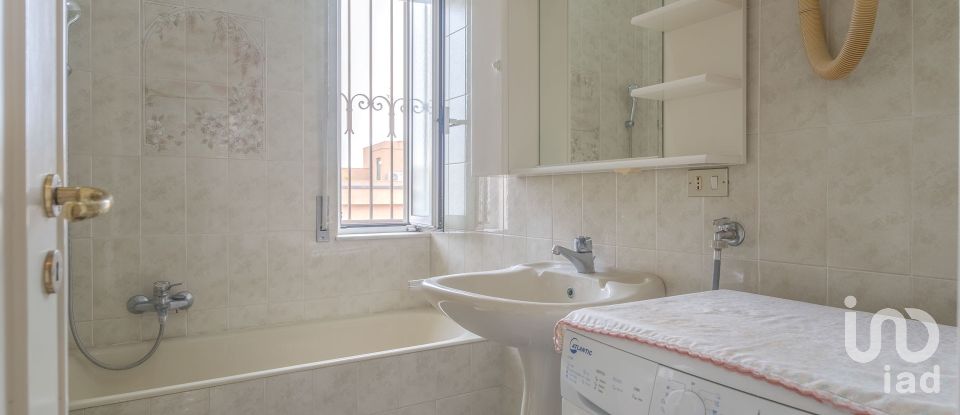 Trilocale di 70 m² a Loano (17025)