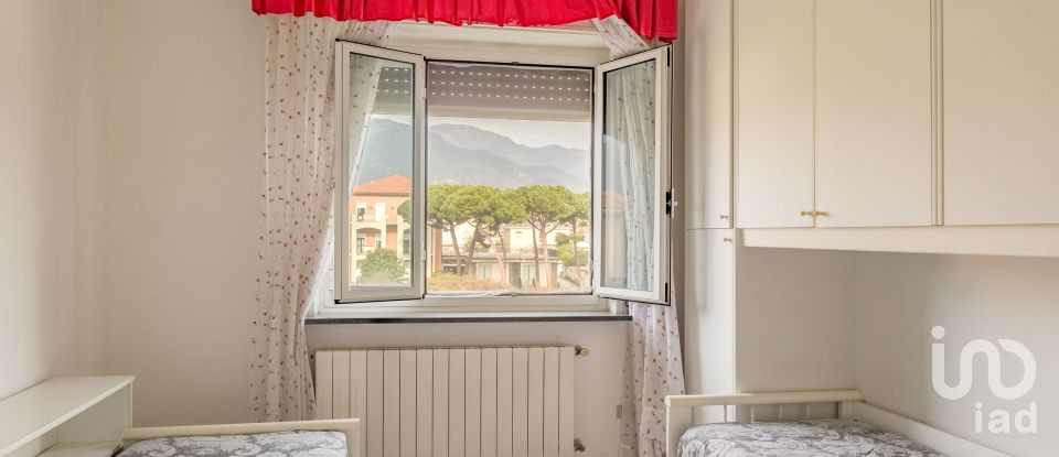 Trilocale di 70 m² a Loano (17025)