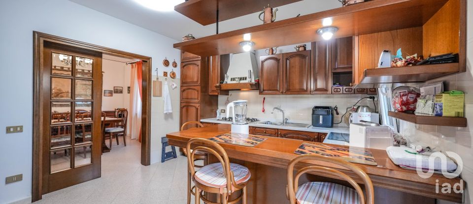 Casa indipendente 6 locali di 211 m² in Codigoro (44021)