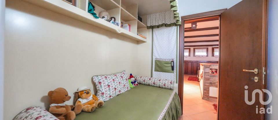 Casa indipendente 6 locali di 211 m² in Codigoro (44021)