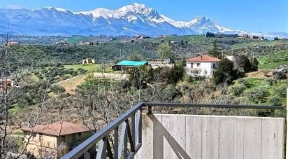 Appartamento 7 locali di 120 m² a Collecorvino (65010)