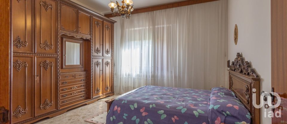 House 9 rooms of 245 m² in Montecosaro (62010)