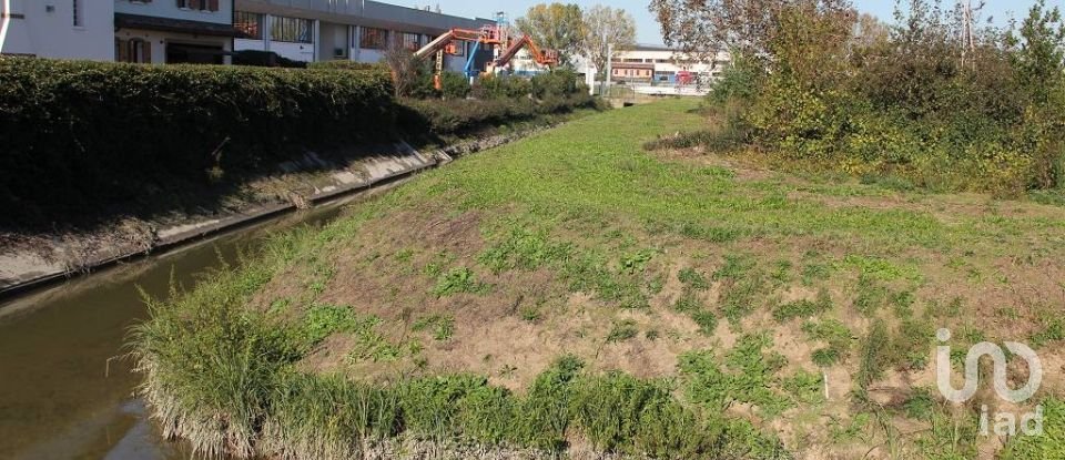 Capannone di 24.000 m² in Pianiga (30030)