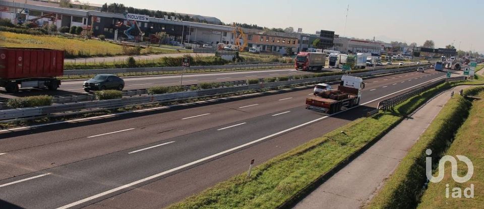 Capannone di 24.000 m² in Pianiga (30030)