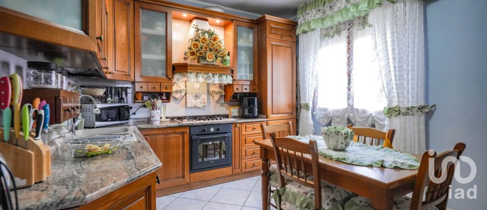 House 6 rooms of 130 m² in Ostellato (44020)