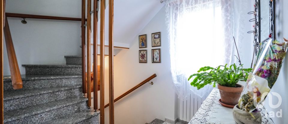 House 6 rooms of 130 m² in Ostellato (44020)
