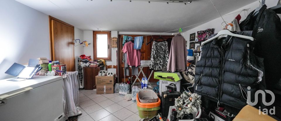 House 6 rooms of 130 m² in Ostellato (44020)