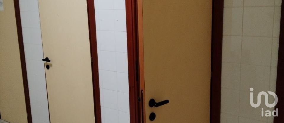 Varie superfici di 720 m² in Ripe San Ginesio (62020)