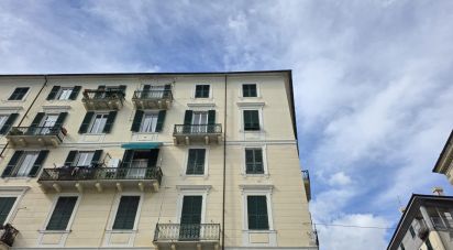 Apartment 6 rooms of 98 m² in Savona (17100)