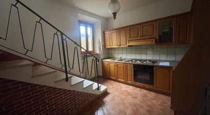 Palazzo / Stabile 6 locali di 130 m² a Arezzo (52100)