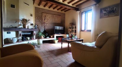 Appartamento 5 locali di 92 m² a Reggio nell'Emilia (42124)