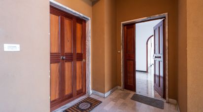 Appartamento 7 locali di 128 m² a Genova (16154)