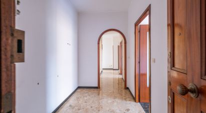 Appartamento 7 locali di 128 m² a Genova (16154)