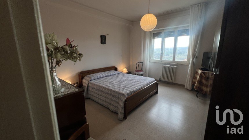 Appartamento 5 locali di 81 m² a Fermo (63900)