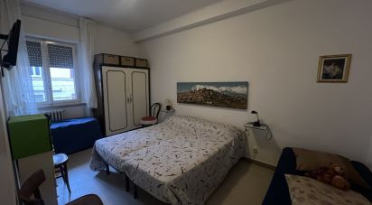 Apartment 5 rooms of 81 m² in Fermo (63900)