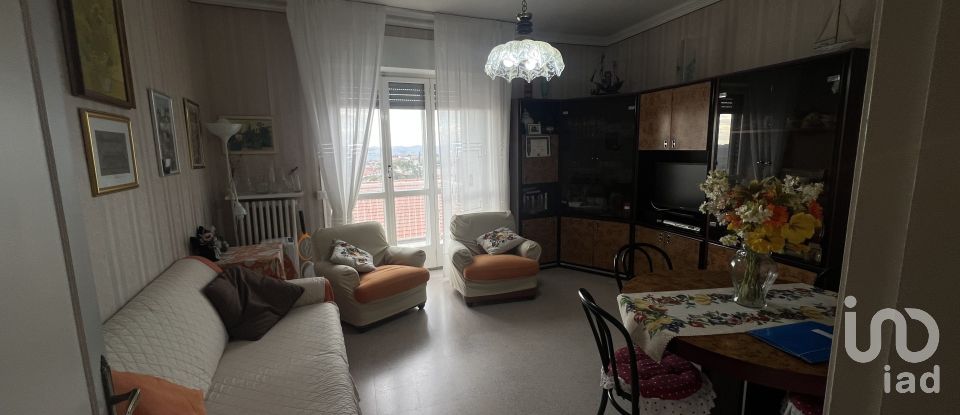 Appartamento 5 locali di 81 m² a Fermo (63900)
