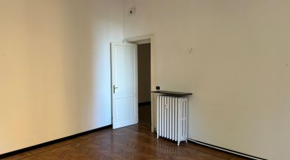 Appartamento 10 locali di 180 m² a Genova (16122)