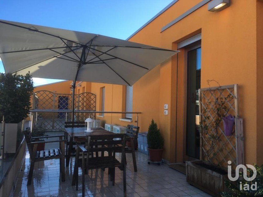 Quadrilocale di 96 m² a Civitanova Marche (62012)