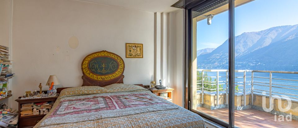 Casale 6 locali di 263 m² in Como (22100)
