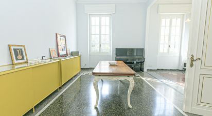 Trilocale di 109 m² a Genova (16145)