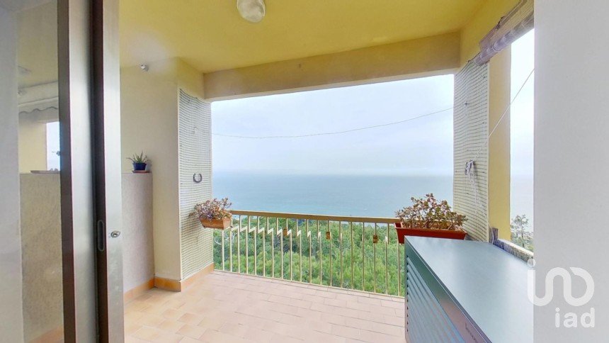 Four-room apartment of 120 m² in Ventimiglia (18039)