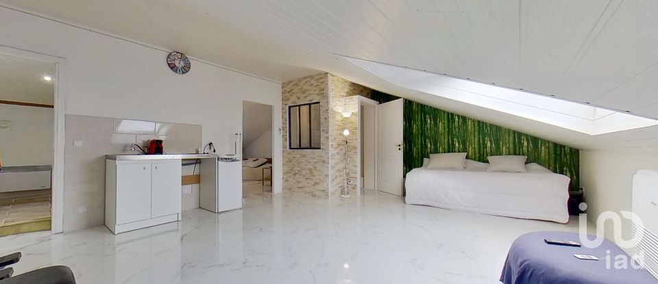 Four-room apartment of 120 m² in Ventimiglia (18039)