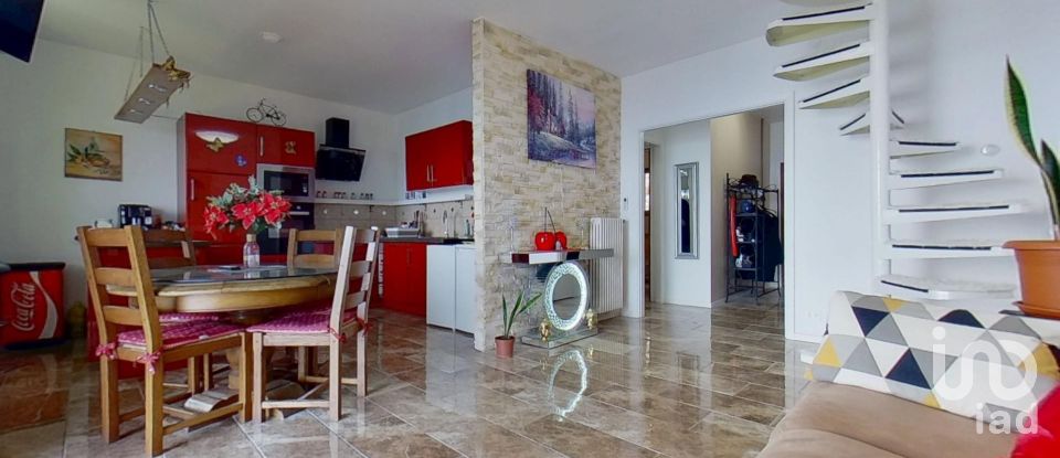 Four-room apartment of 120 m² in Ventimiglia (18039)