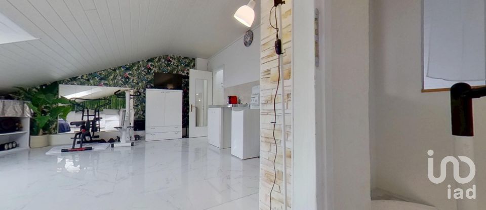Four-room apartment of 120 m² in Ventimiglia (18039)