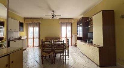 Apartment 5 rooms of 72 m² in Fermo (63900)
