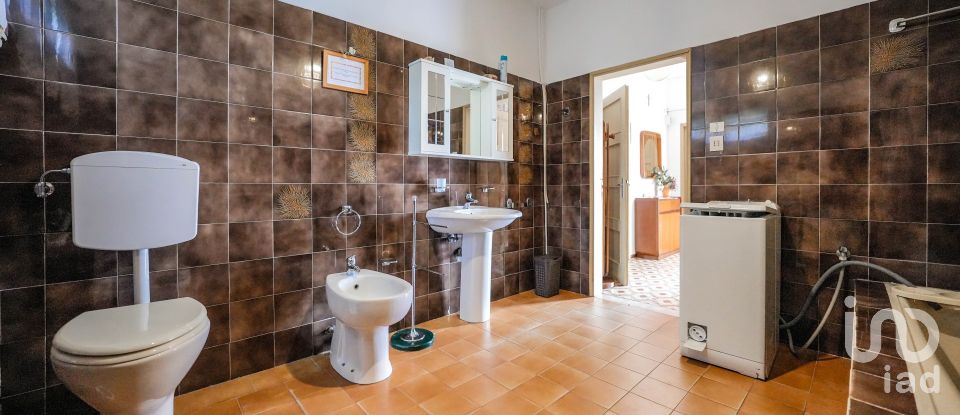 Casa indipendente / Villa 7 locali di 184 m² in Codigoro (44021)