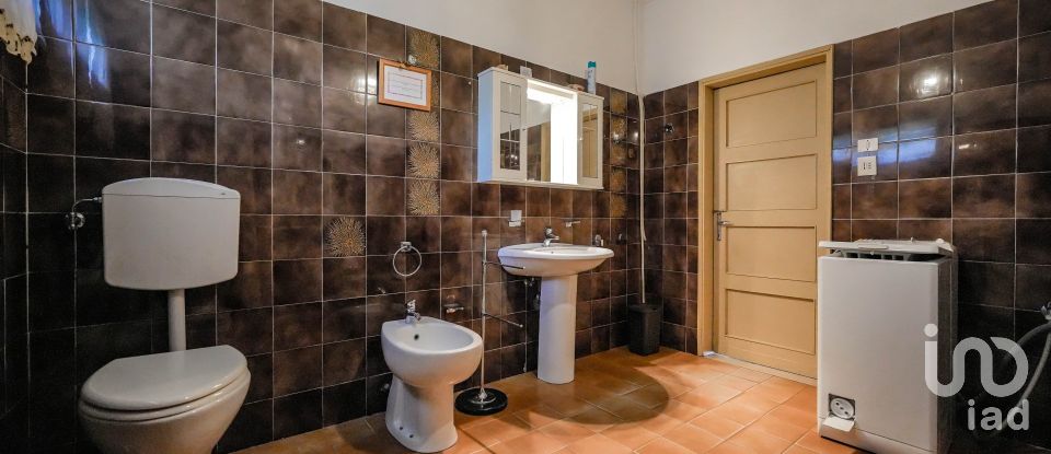 Casa indipendente / Villa 7 locali di 184 m² in Codigoro (44021)